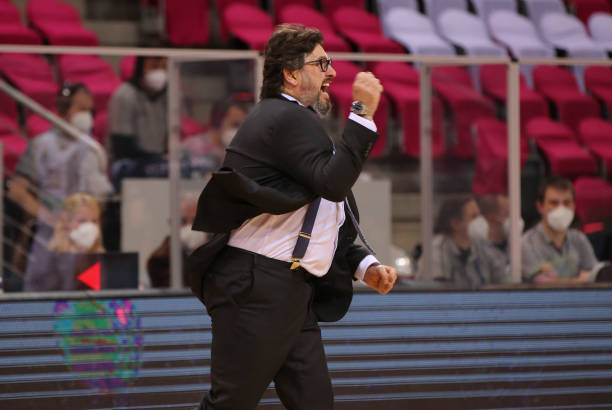 防守转换中 防守转换中