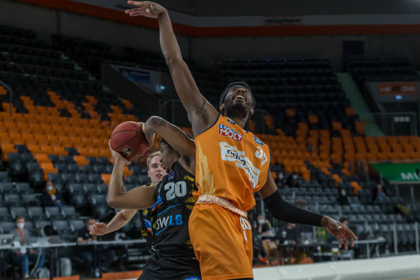 更令人称道 更令人称道