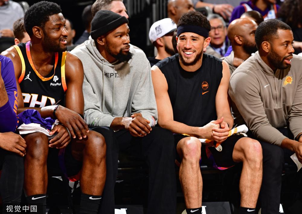 而反观热刺 而反观热刺